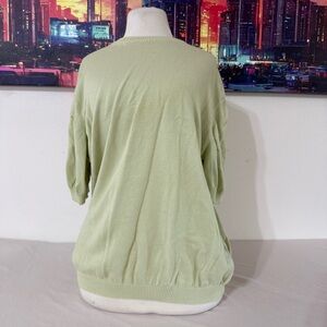 Men's Crewneck Sweater - Light Green